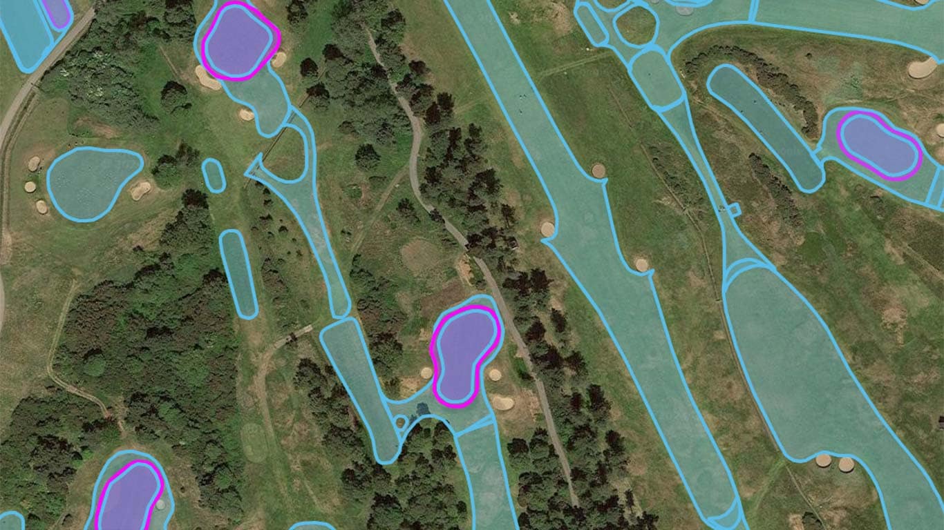 Vzdrževanje travnatih površin in upravljanje igrišč za golf