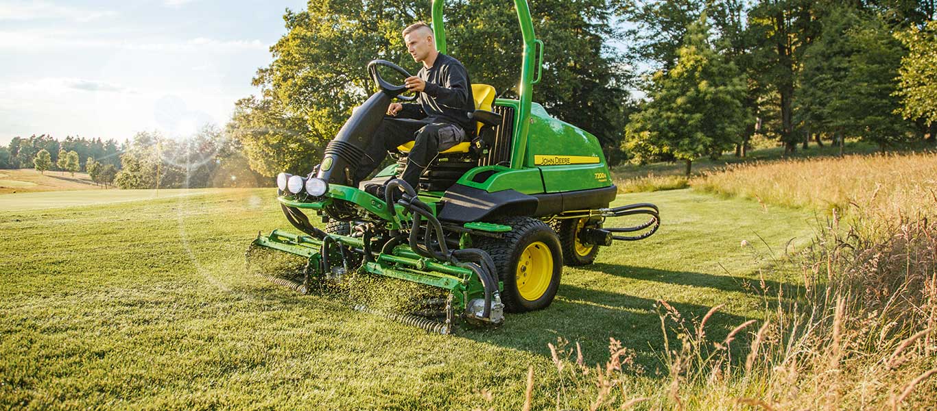 7200A, kosilnice s sedežem za zelenice, čistine in ledine, polje, igrišče za golf, golf in športna igrišča