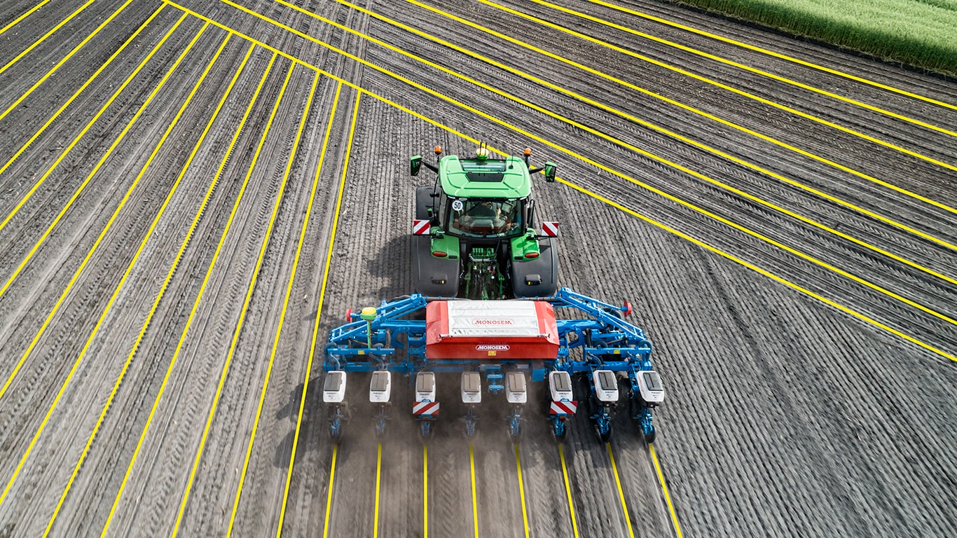 Traktorji Autopath John Deere, pogled od zgoraj
